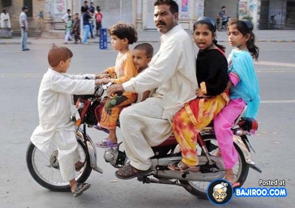 Pictures That Show Pakistanis Can Carry Anything On Their Bikes