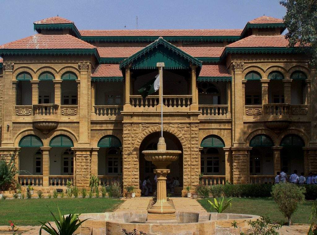 10 Images Proved That Why Karachi IS Called ‘City Of Lights’
