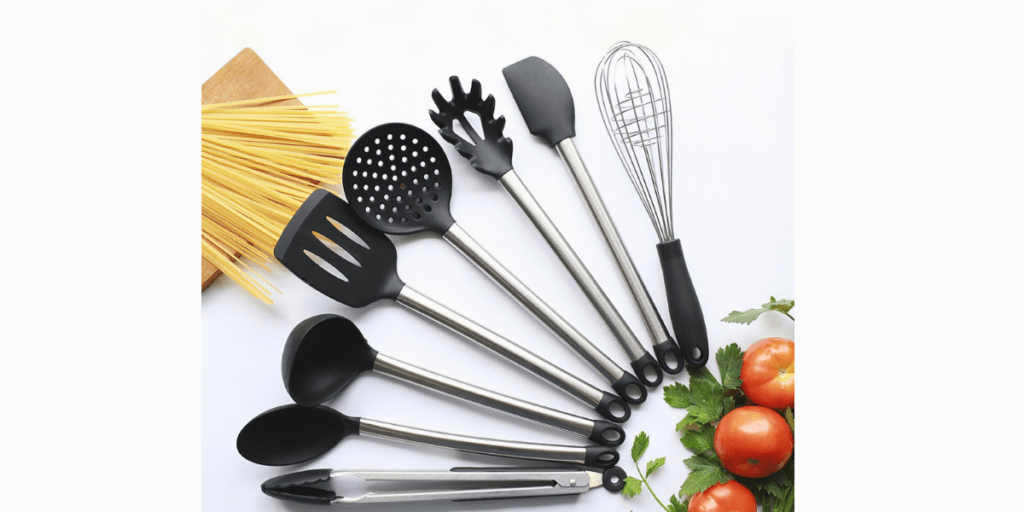 8 Piece kitchen utensils