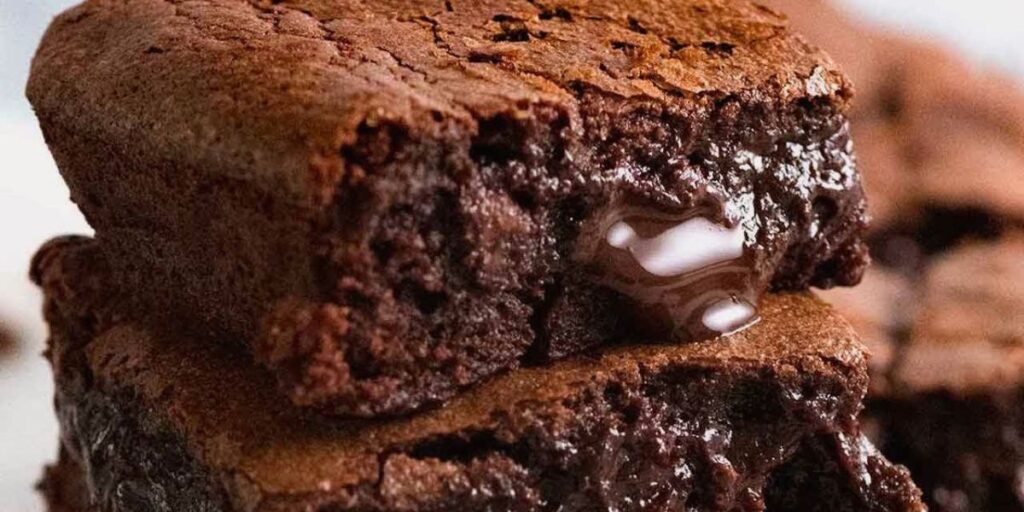 Classic Delicious Chocolate Brownies